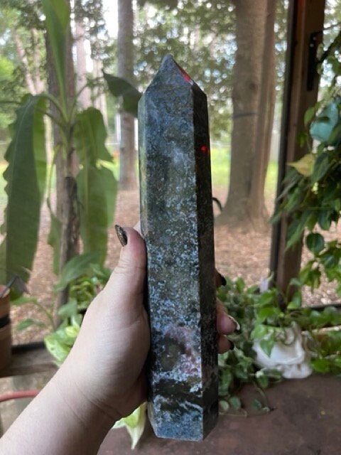 XL Moss Agate Tower Side 2